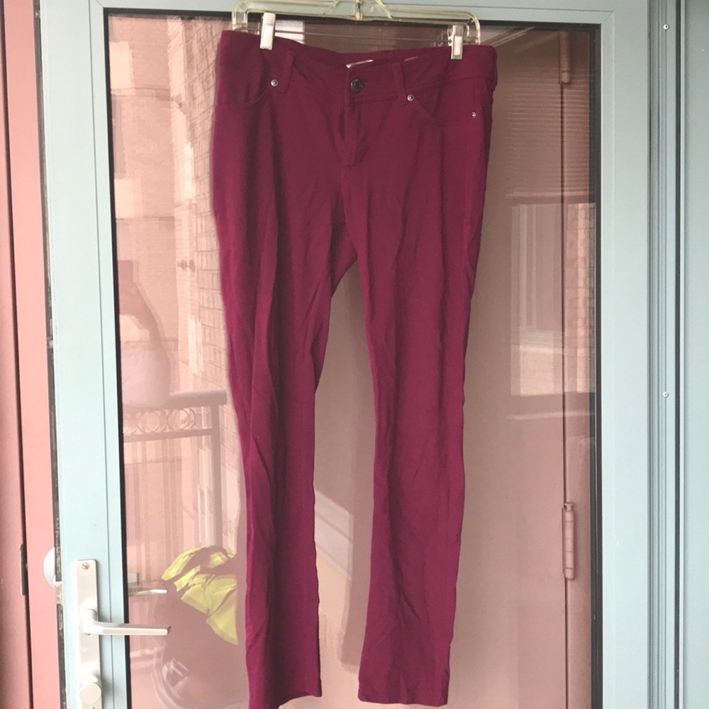 Seven 7 women’s leggings. Skinny. Size 29